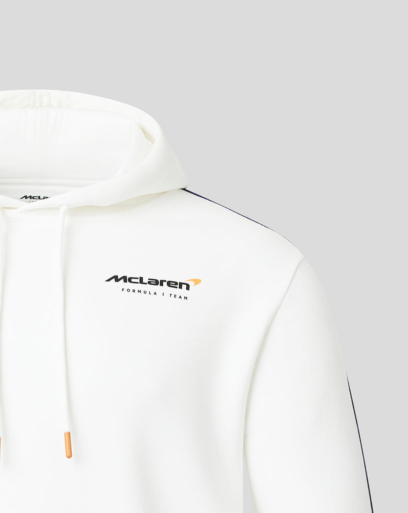 Sakura Unisex Oth Hoodie Off White - Official Real Madrid Store